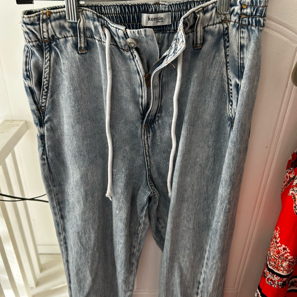 Kensie Light Blue Relaxed Men's Jeans - Picture 6 of 13